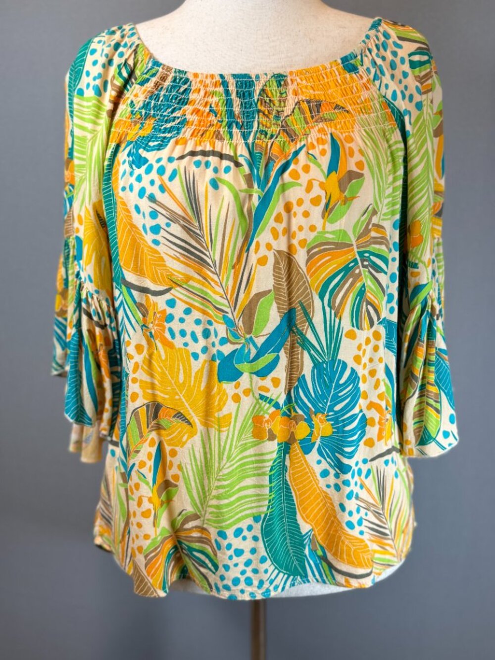 Cato Tropical Smocked Top Small Ruffled Flounce Sleeves Oversized Flowy Fit Soft